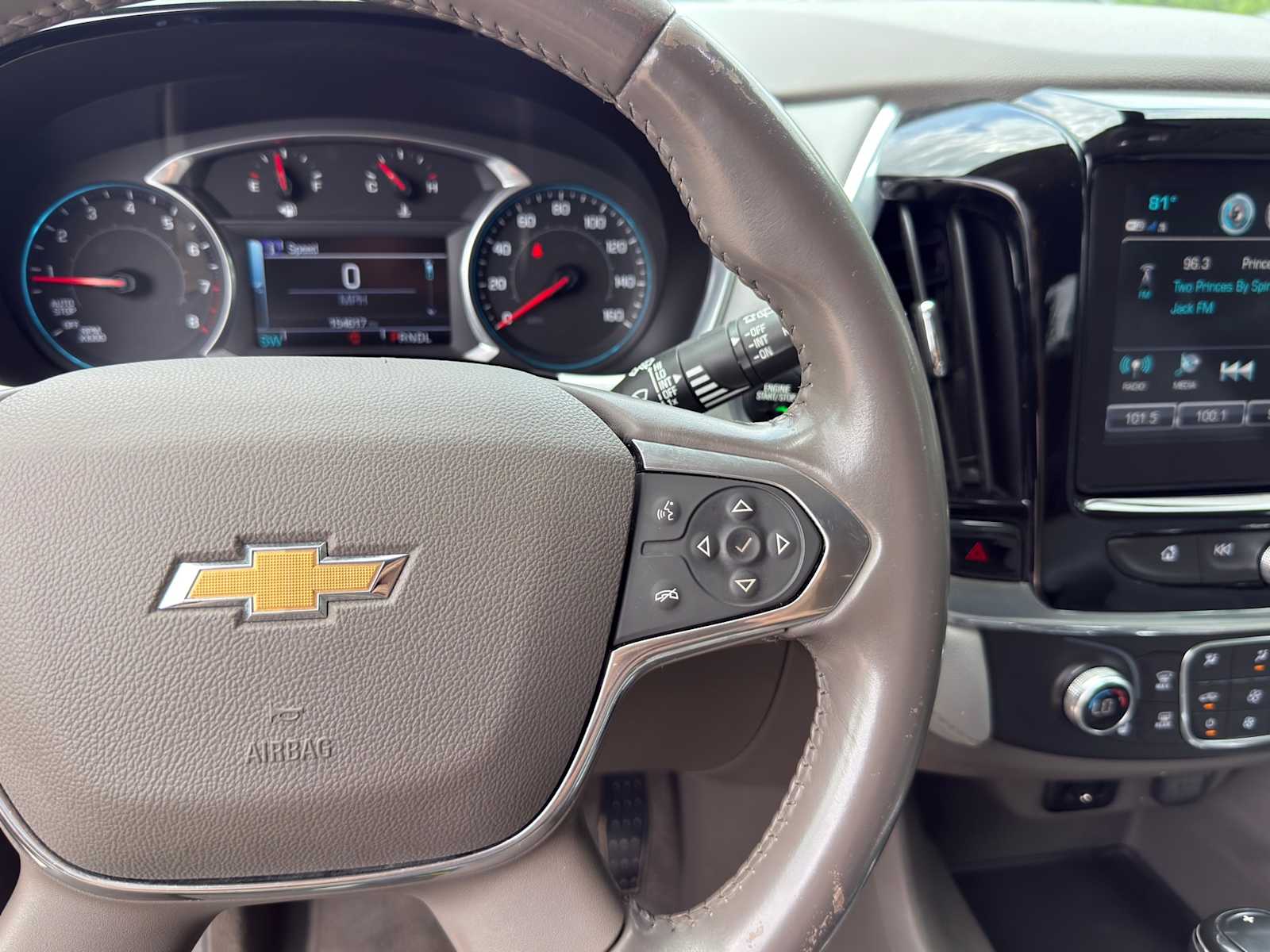 Thumbnail: 2019 Chevrolet Traverse - 16