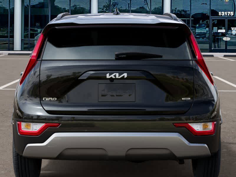 Thumbnail: 2025 Kia Niro - 13
