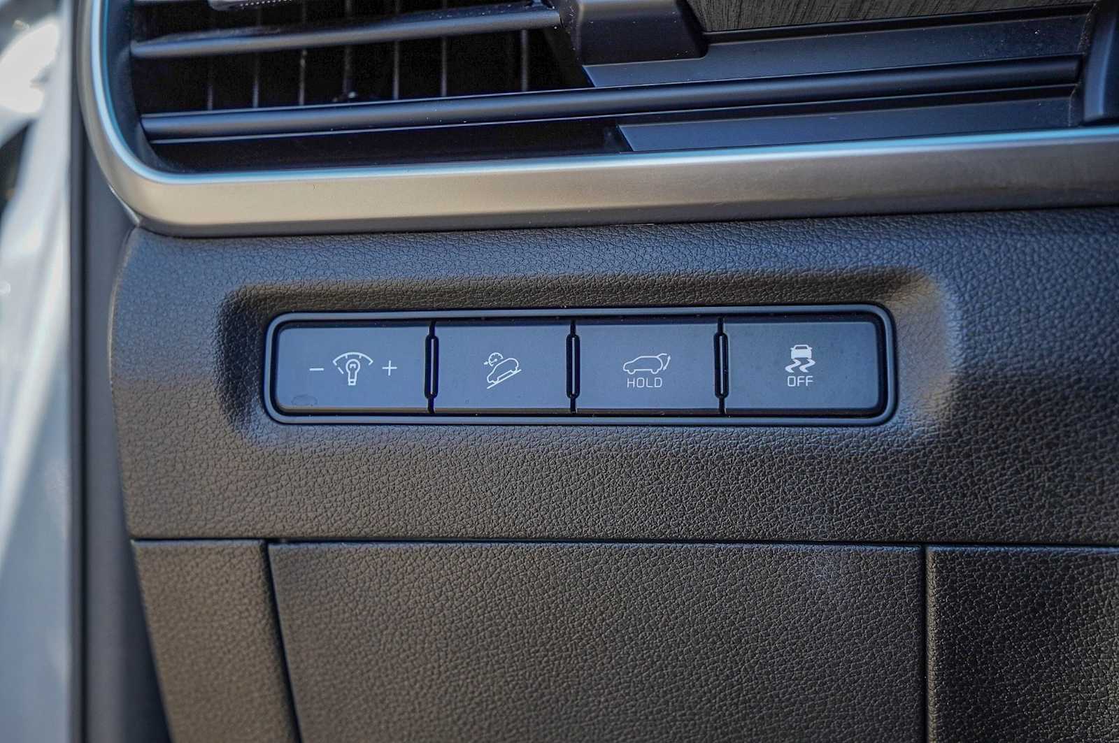 Thumbnail: 2024 Kia Telluride - 23