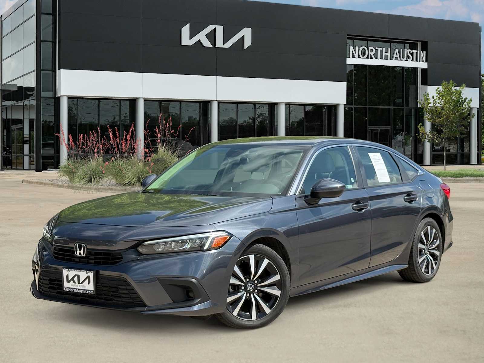 Thumbnail: 2022 Honda Civic - 1