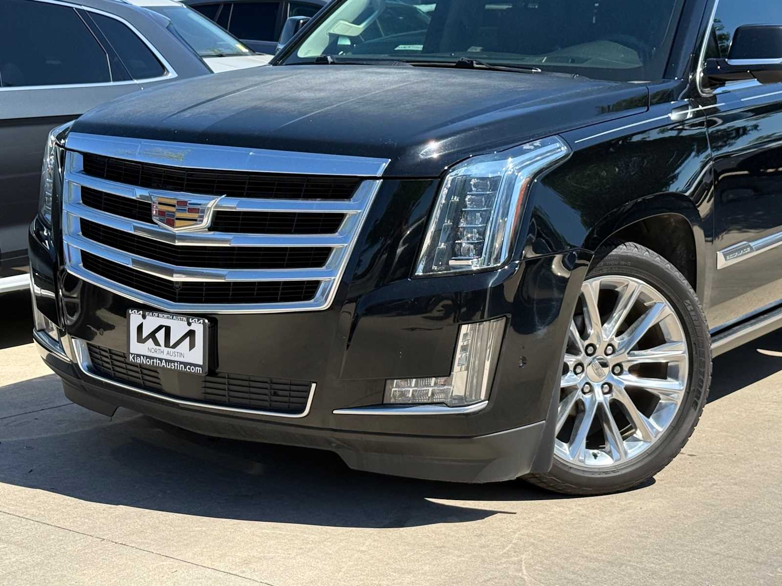 Thumbnail: 2017 Cadillac Escalade - 2