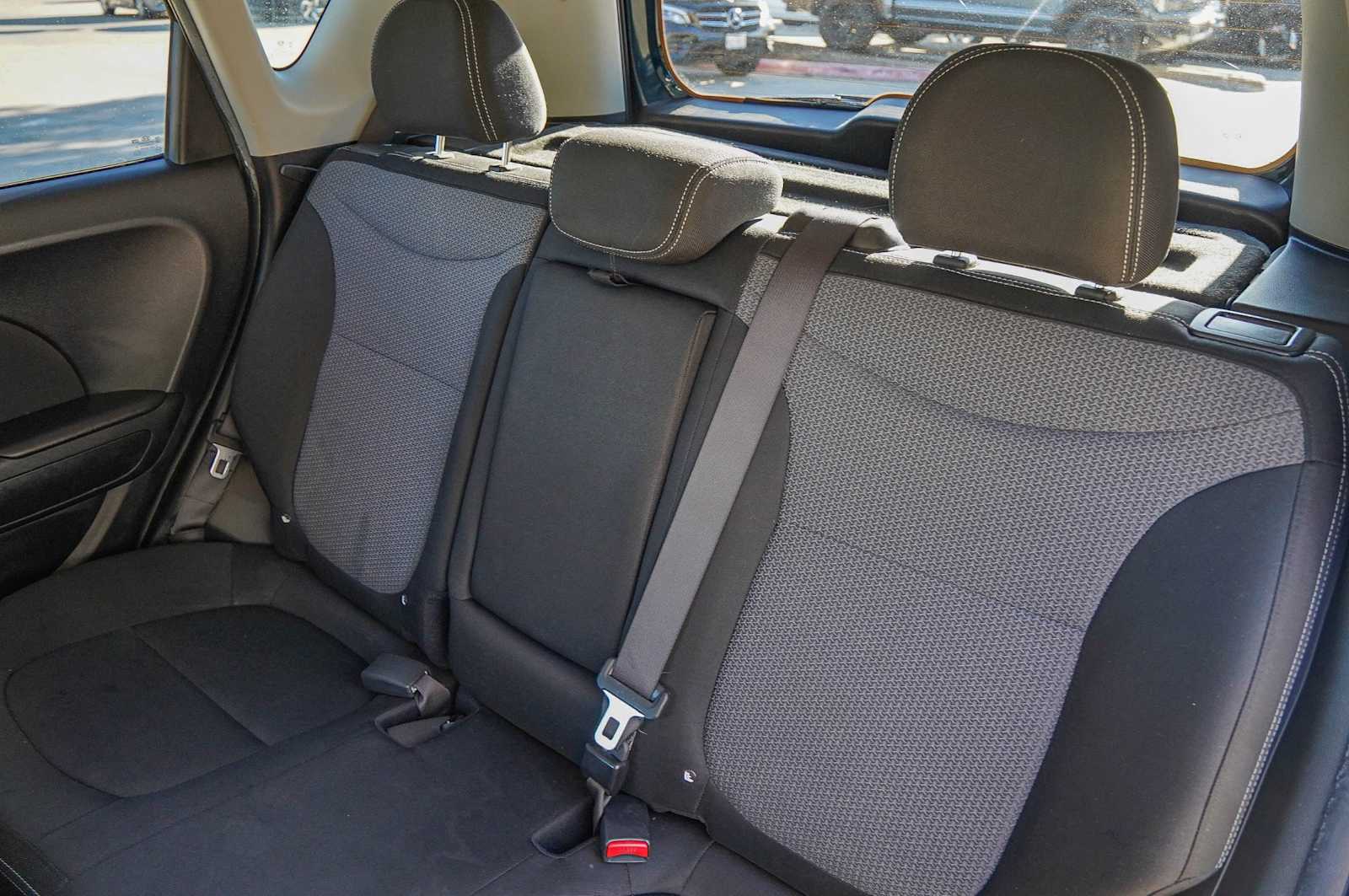 Thumbnail: 2018 Kia Soul - 29