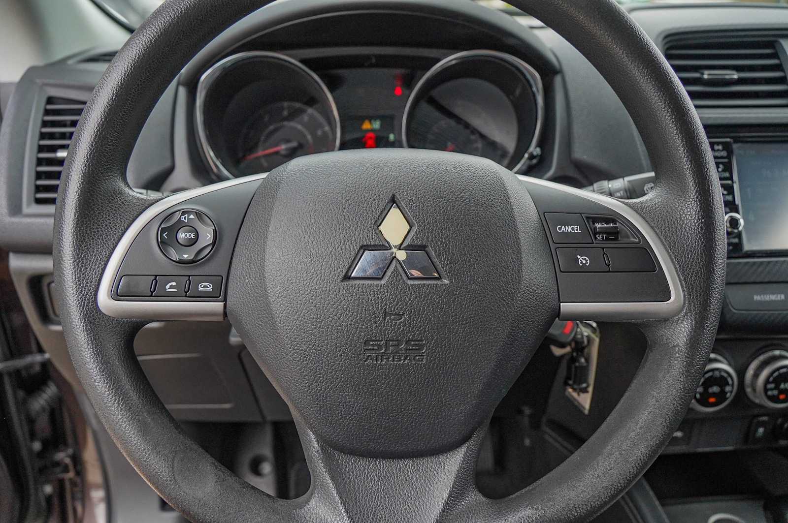 Thumbnail: 2021 Mitsubishi Outlander Sport - 12