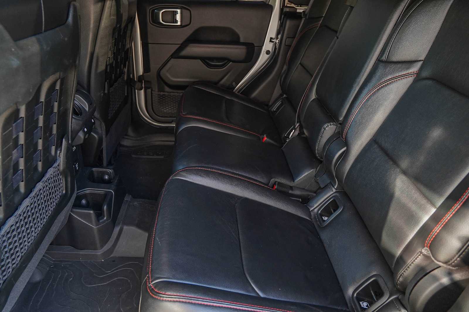 Thumbnail: 2023 Jeep Gladiator - 30