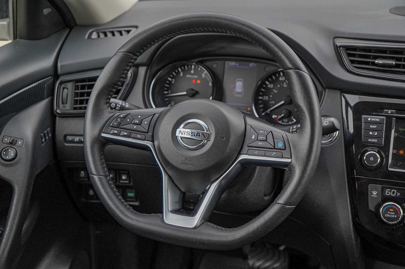 Thumbnail: 2019 Nissan Rogue - 25