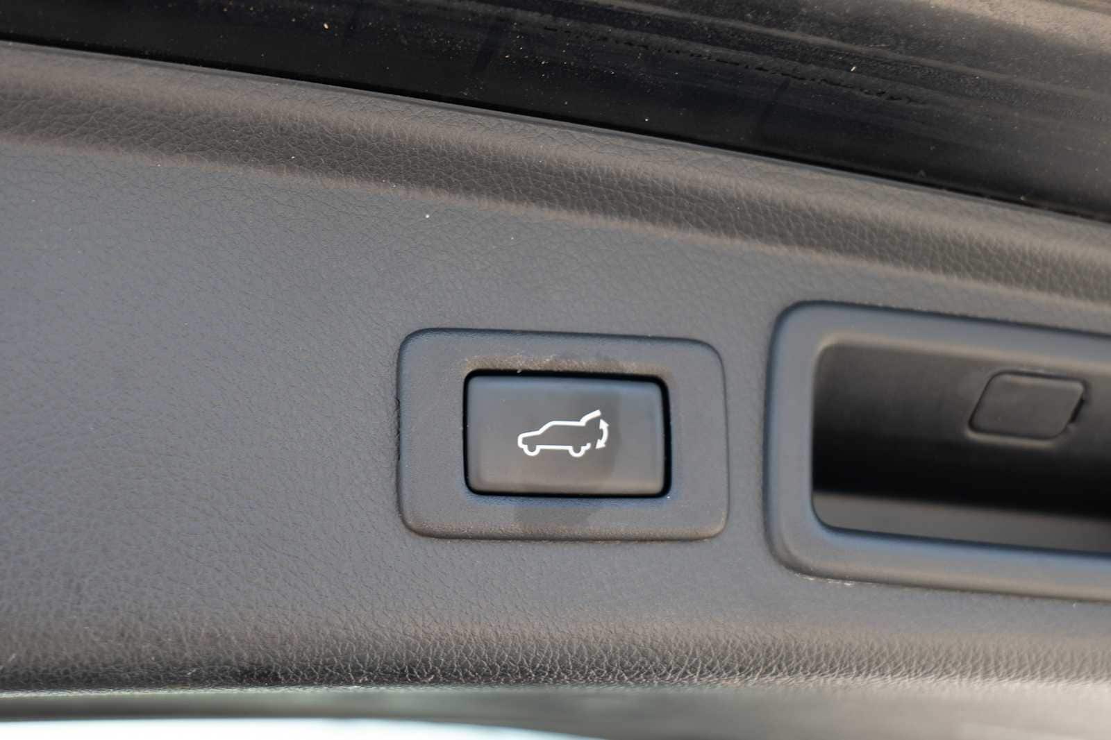 Thumbnail: 2017 Subaru Forester - 30