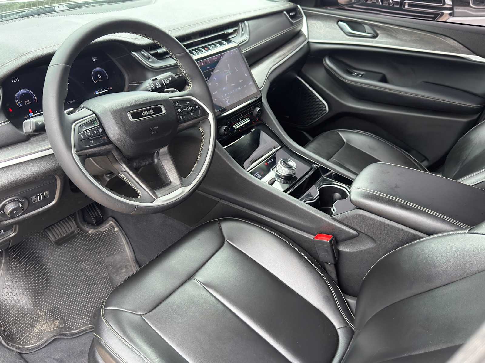 Thumbnail: 2023 Jeep Grand Cherokee - 8