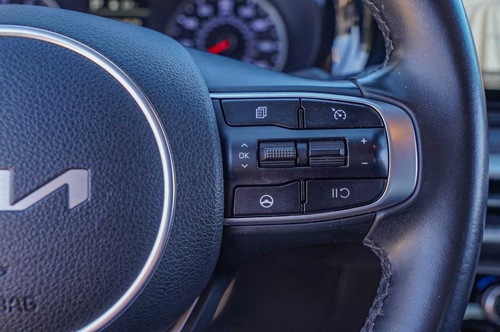 Thumbnail: 2022 Kia K5 - 14