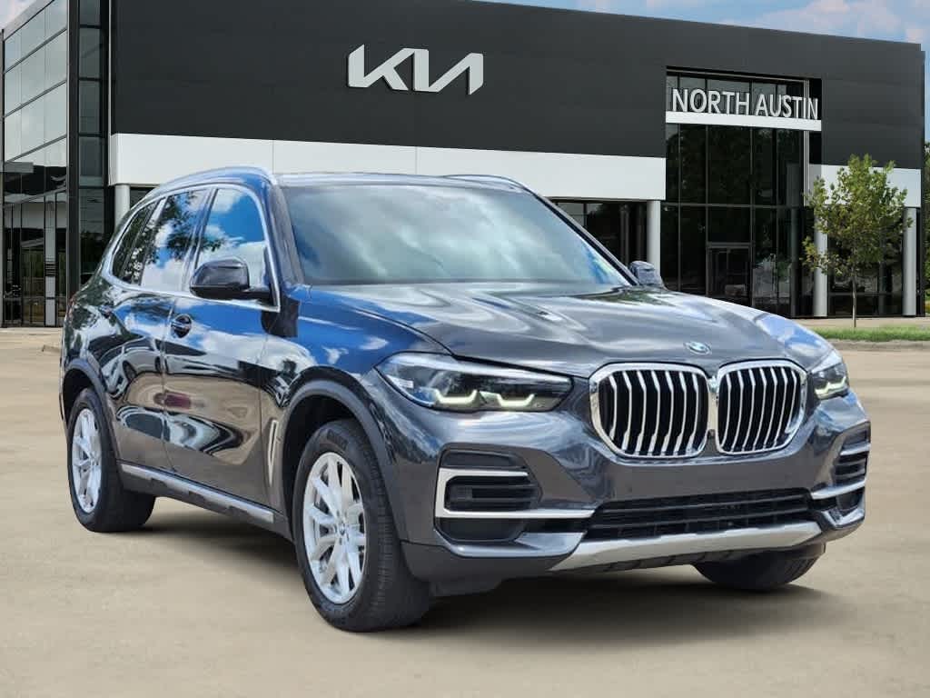 Thumbnail: 2022 BMW X5 - 3