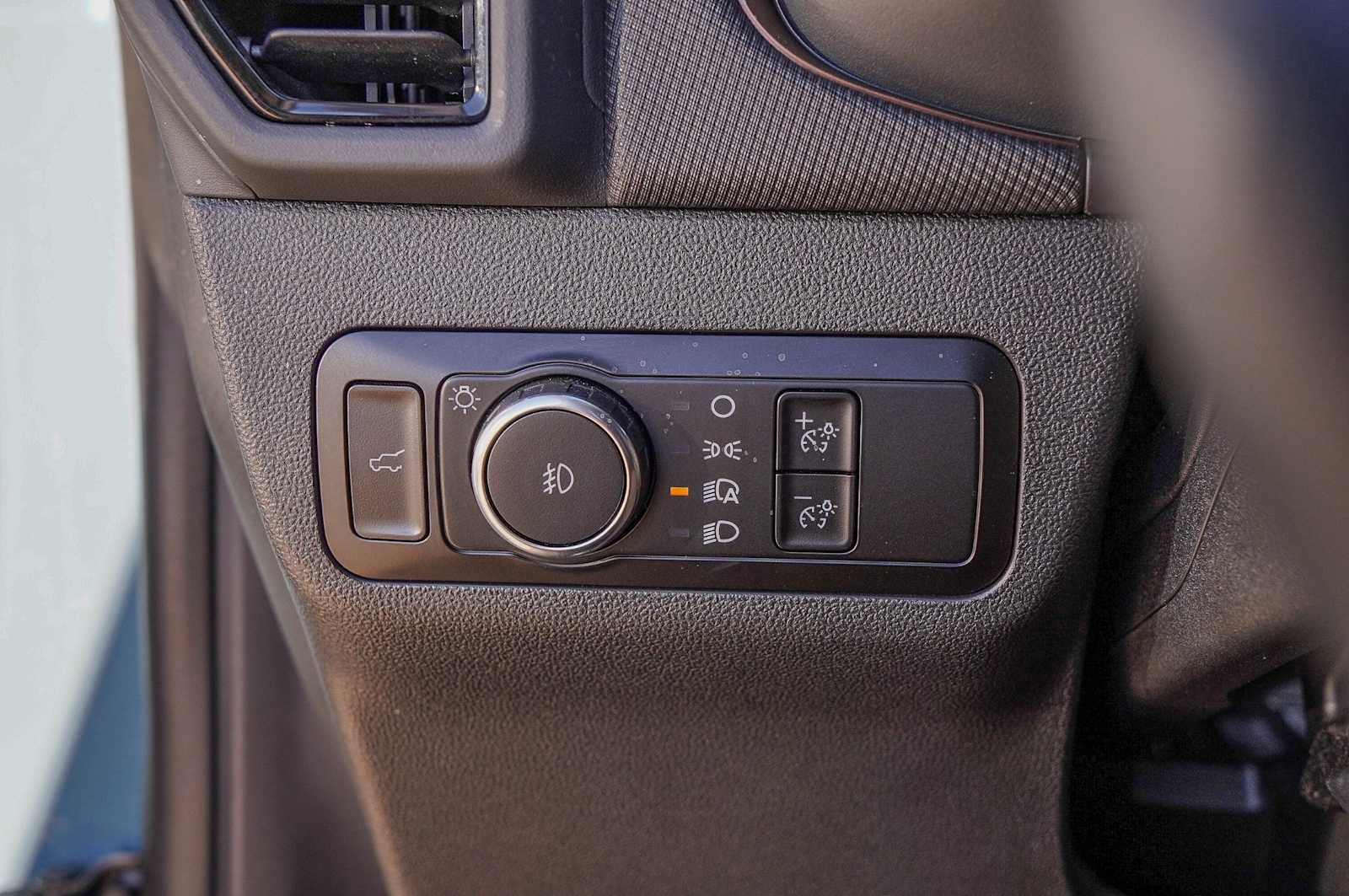 Thumbnail: 2023 Ford Bronco Sport - 23