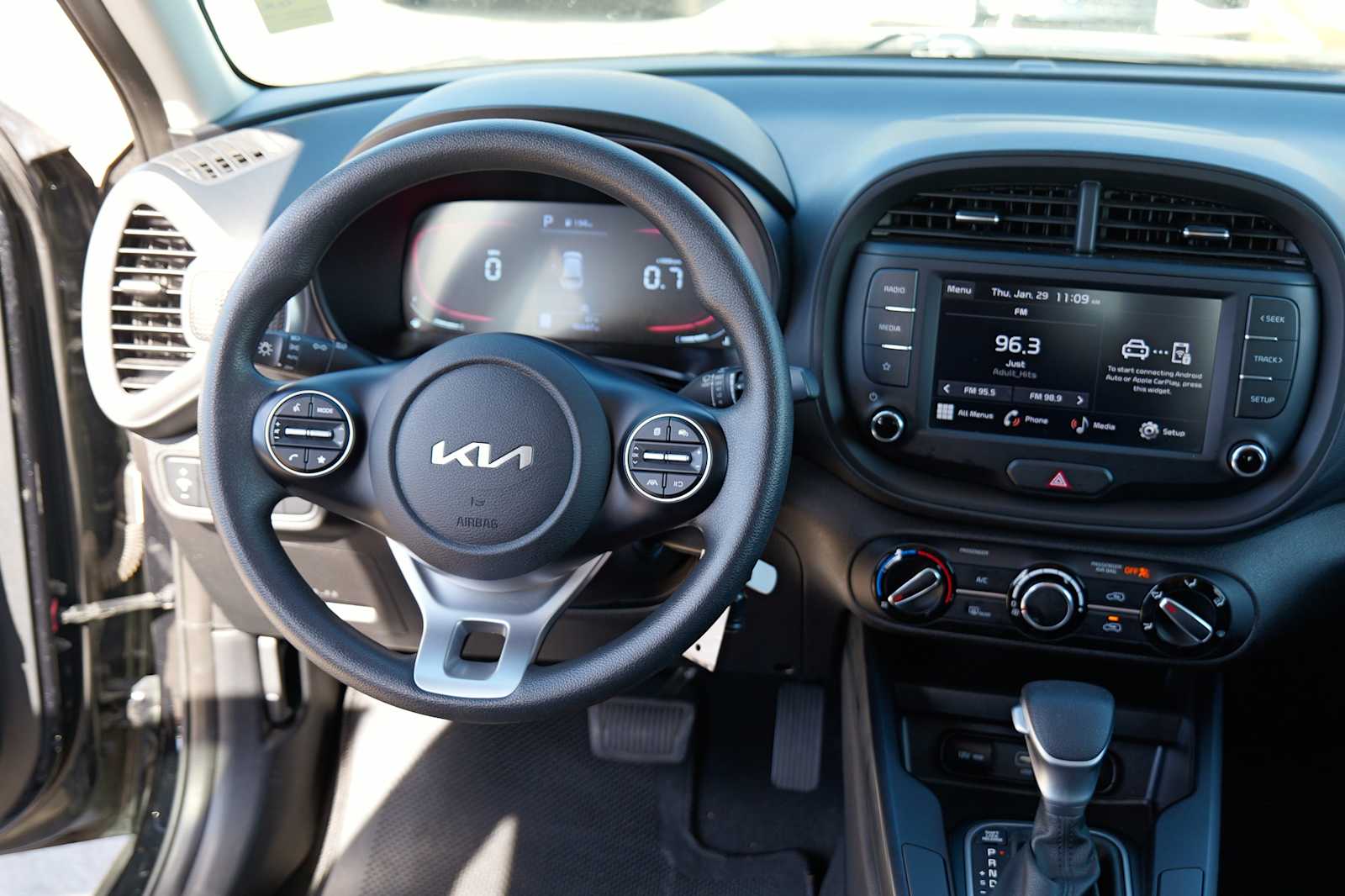 Thumbnail: 2024 Kia Soul - 27