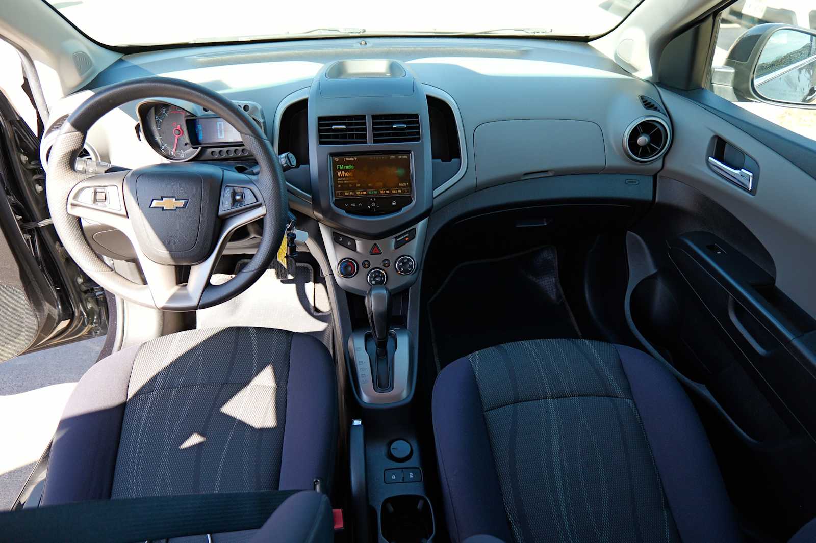 Thumbnail: 2013 Chevrolet Sonic - 25