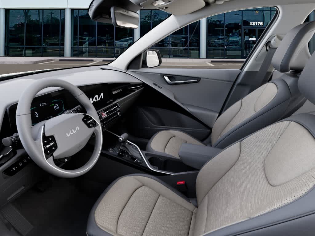 Thumbnail: 2026 Kia Niro - 17