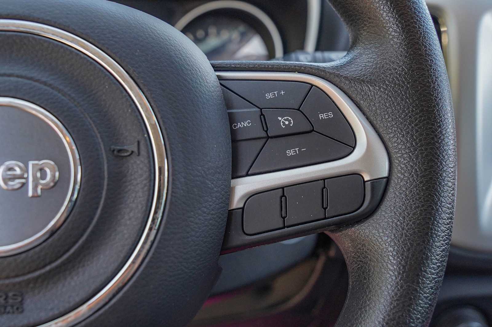 Thumbnail: 2019 Jeep Compass - 14