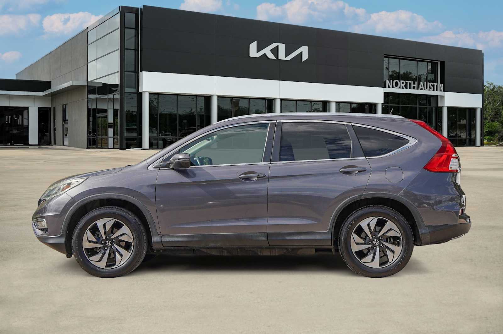 2015 Honda CR-V Touring photo 3
