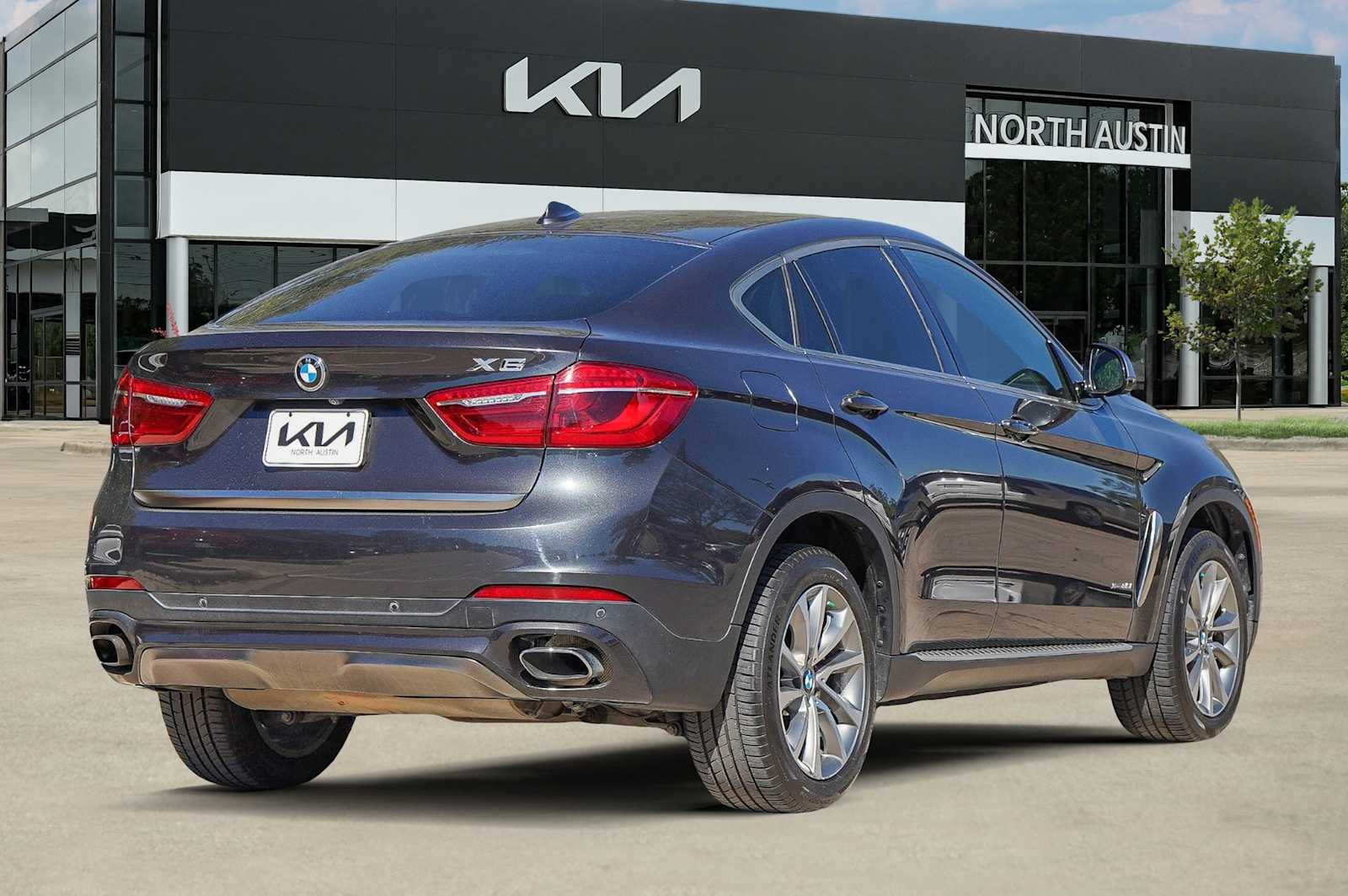 Thumbnail: 2019 BMW X6 - 6