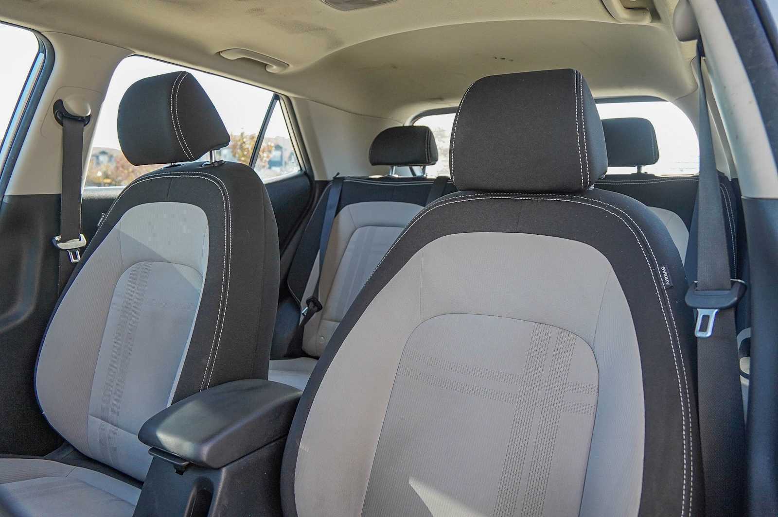 Thumbnail: 2022 Hyundai Venue - 11