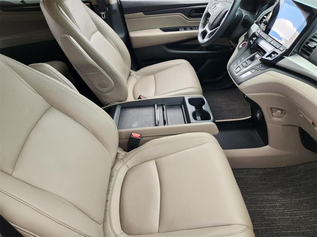 Thumbnail: 2022 Honda Odyssey - 14