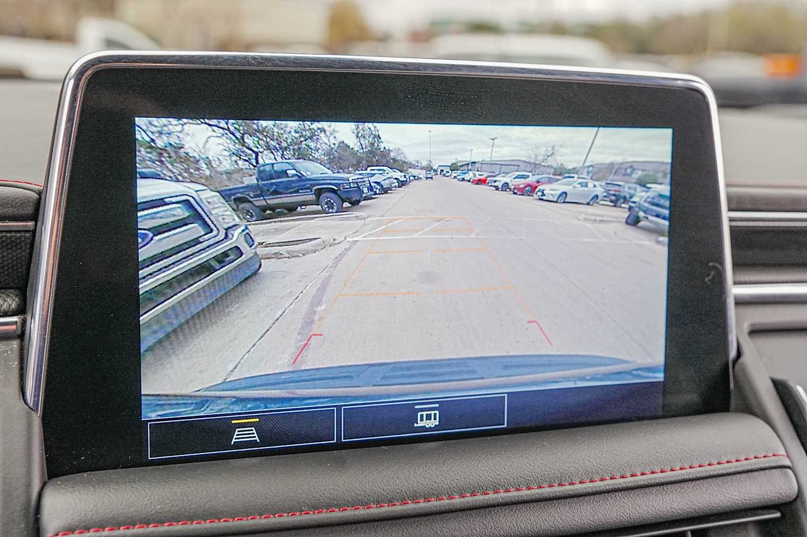 Thumbnail: 2021 Chevrolet Tahoe - 16