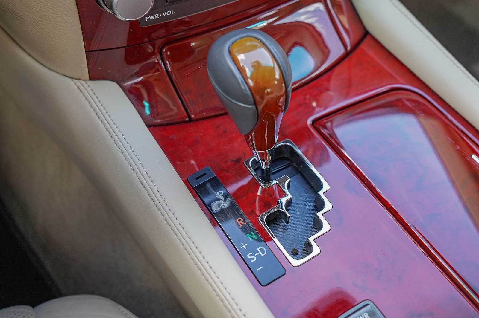 Thumbnail: 2012 Lexus LS - 22