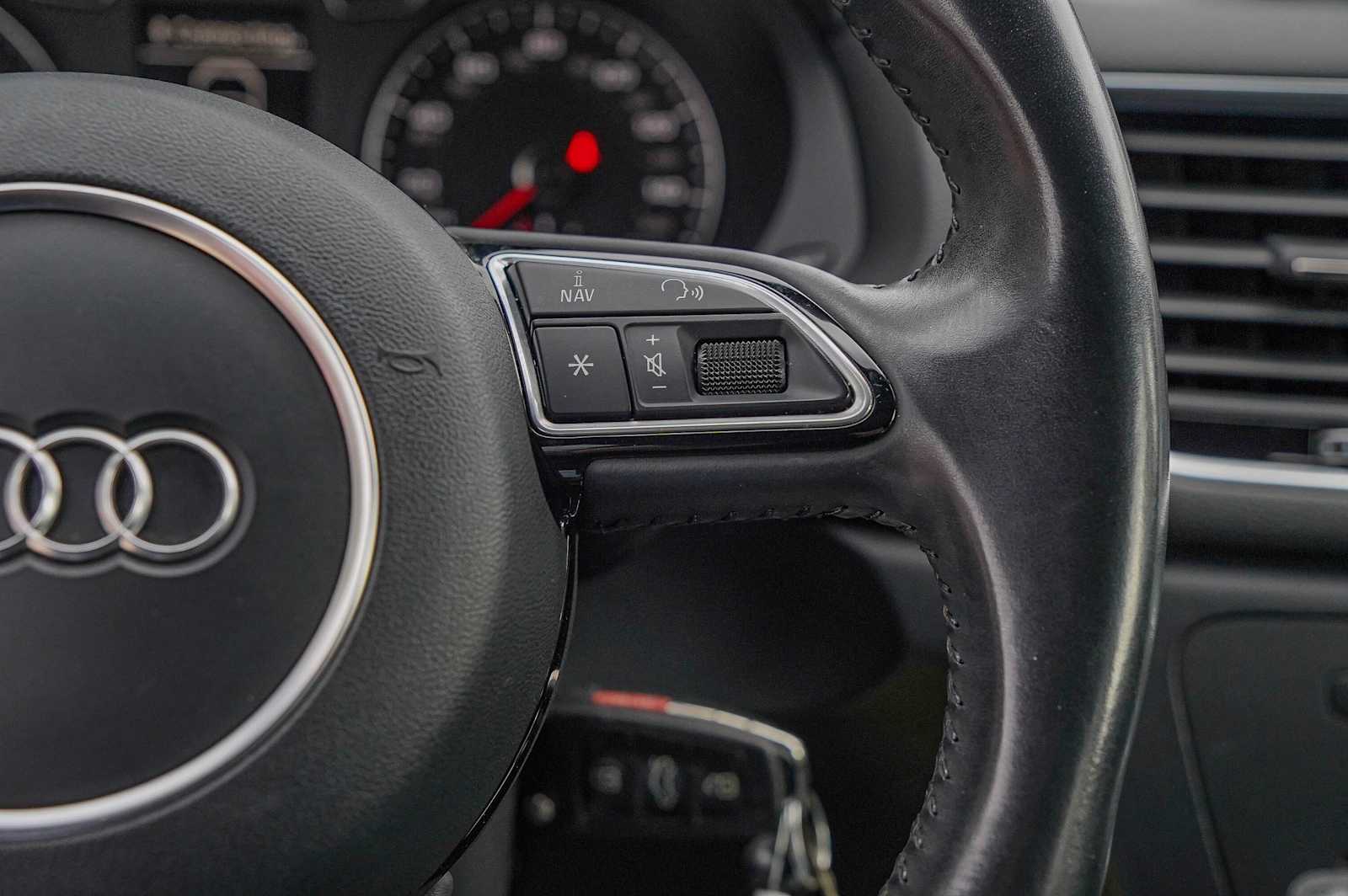 Thumbnail: 2018 Audi Q3 - 14