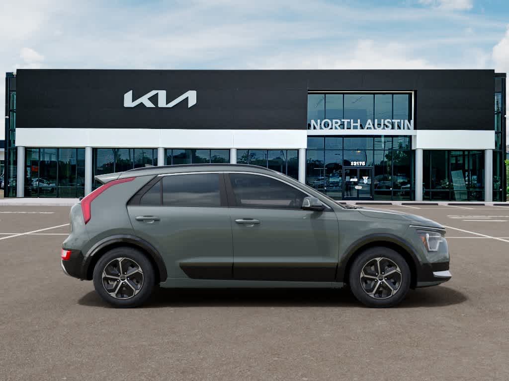 Thumbnail: 2026 Kia Niro - 7