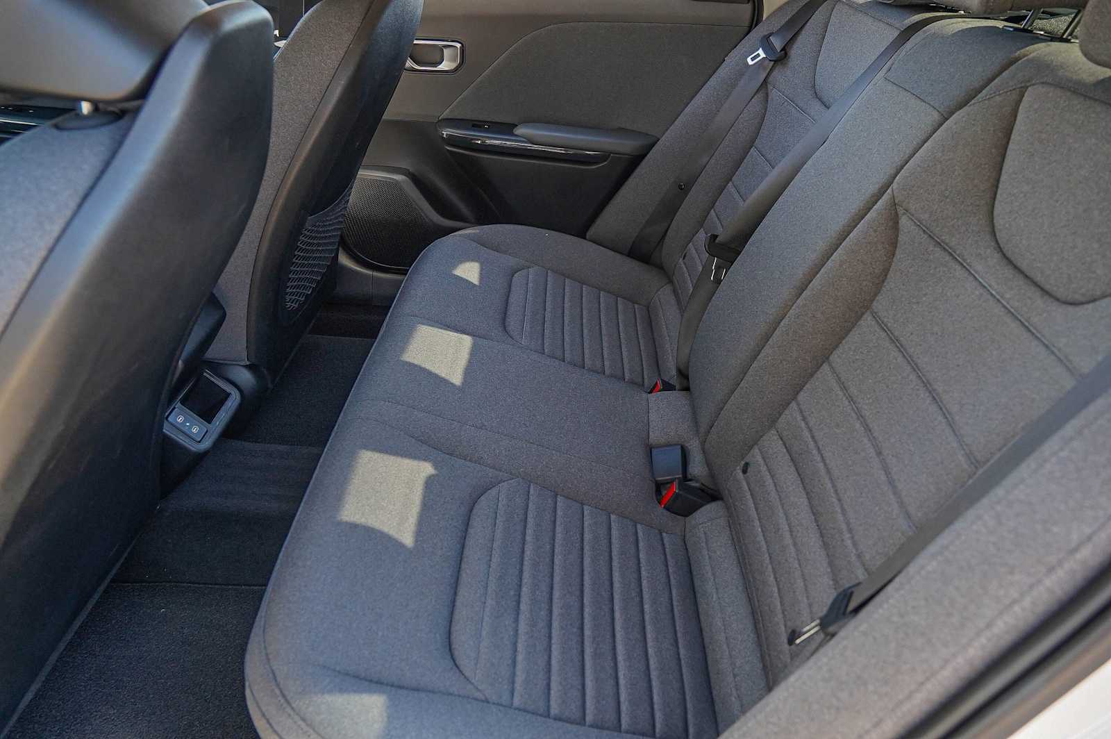 Thumbnail: 2025 Kia K4 - 28