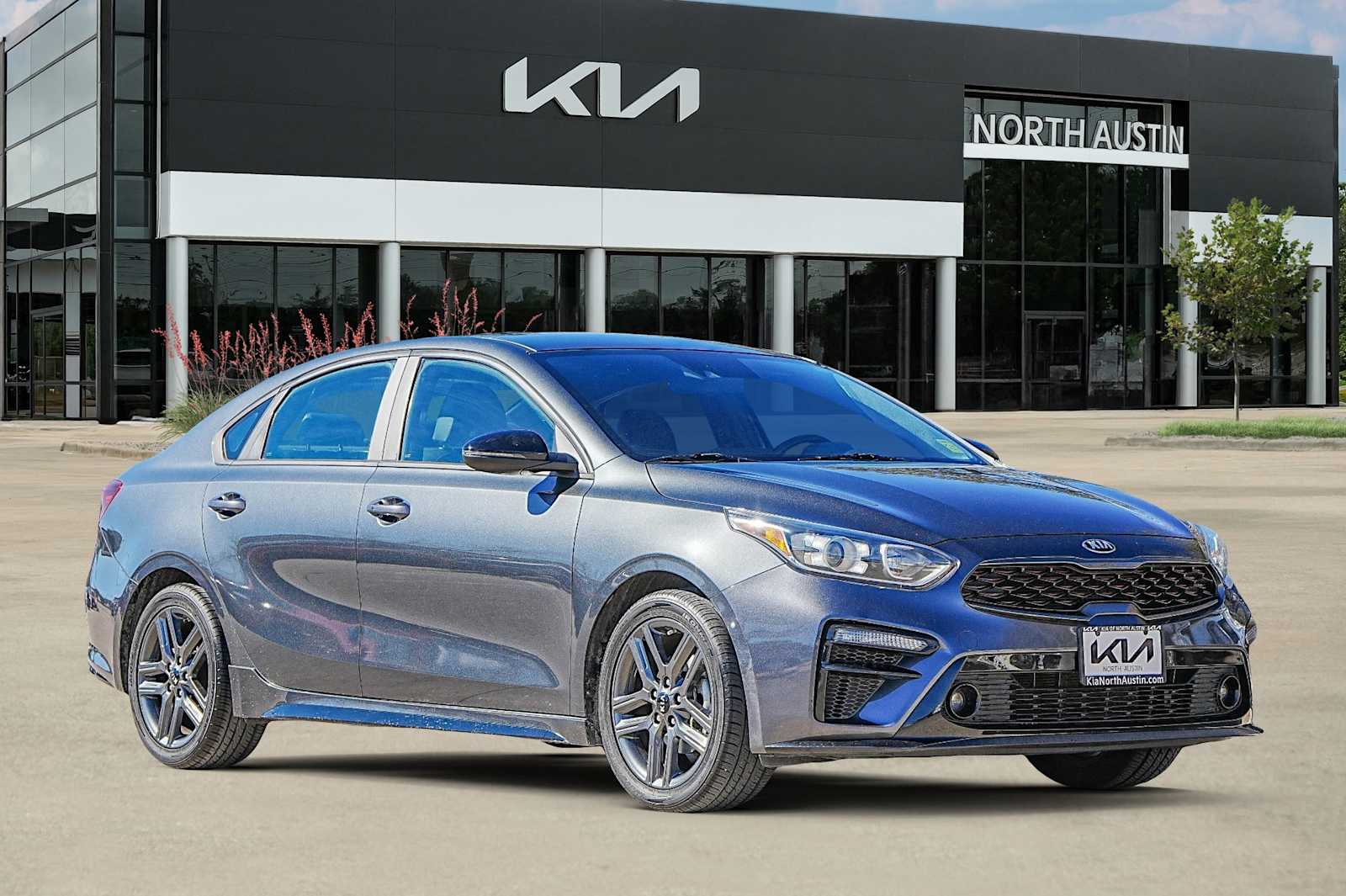 Thumbnail: 2021 Kia Forte - 8