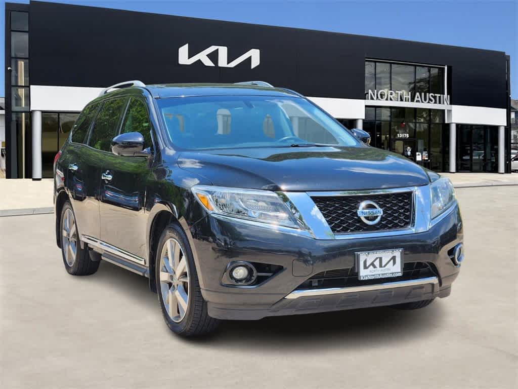 Thumbnail: 2015 Nissan Pathfinder - 3