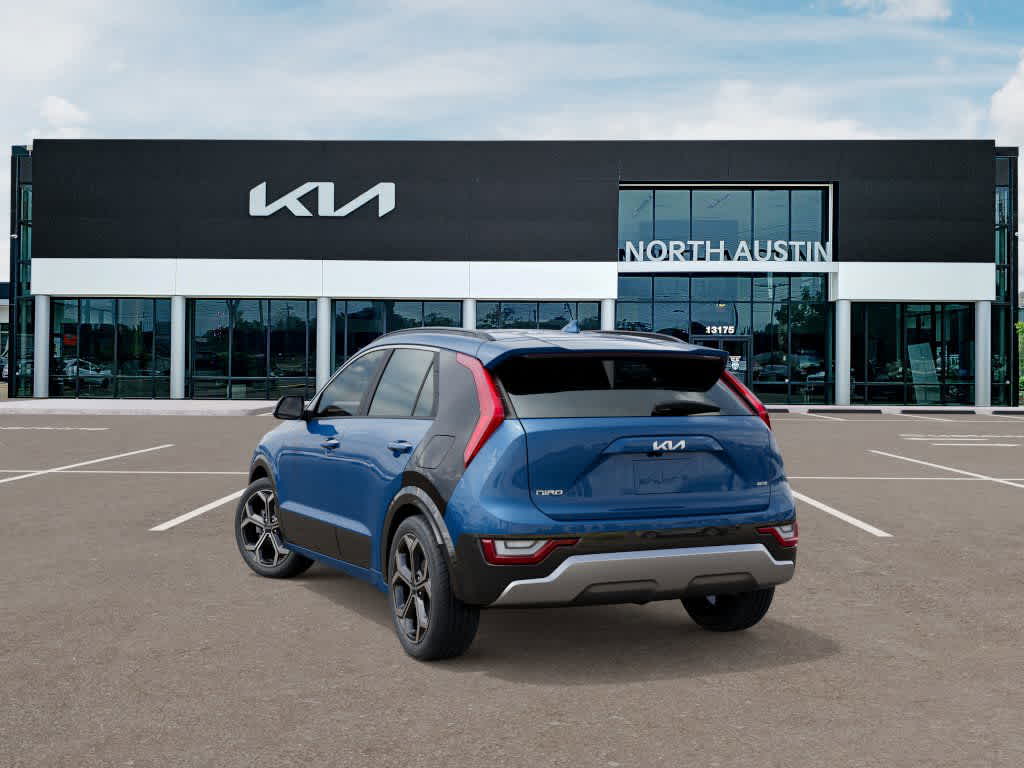 Thumbnail: 2025 Kia Niro - 4