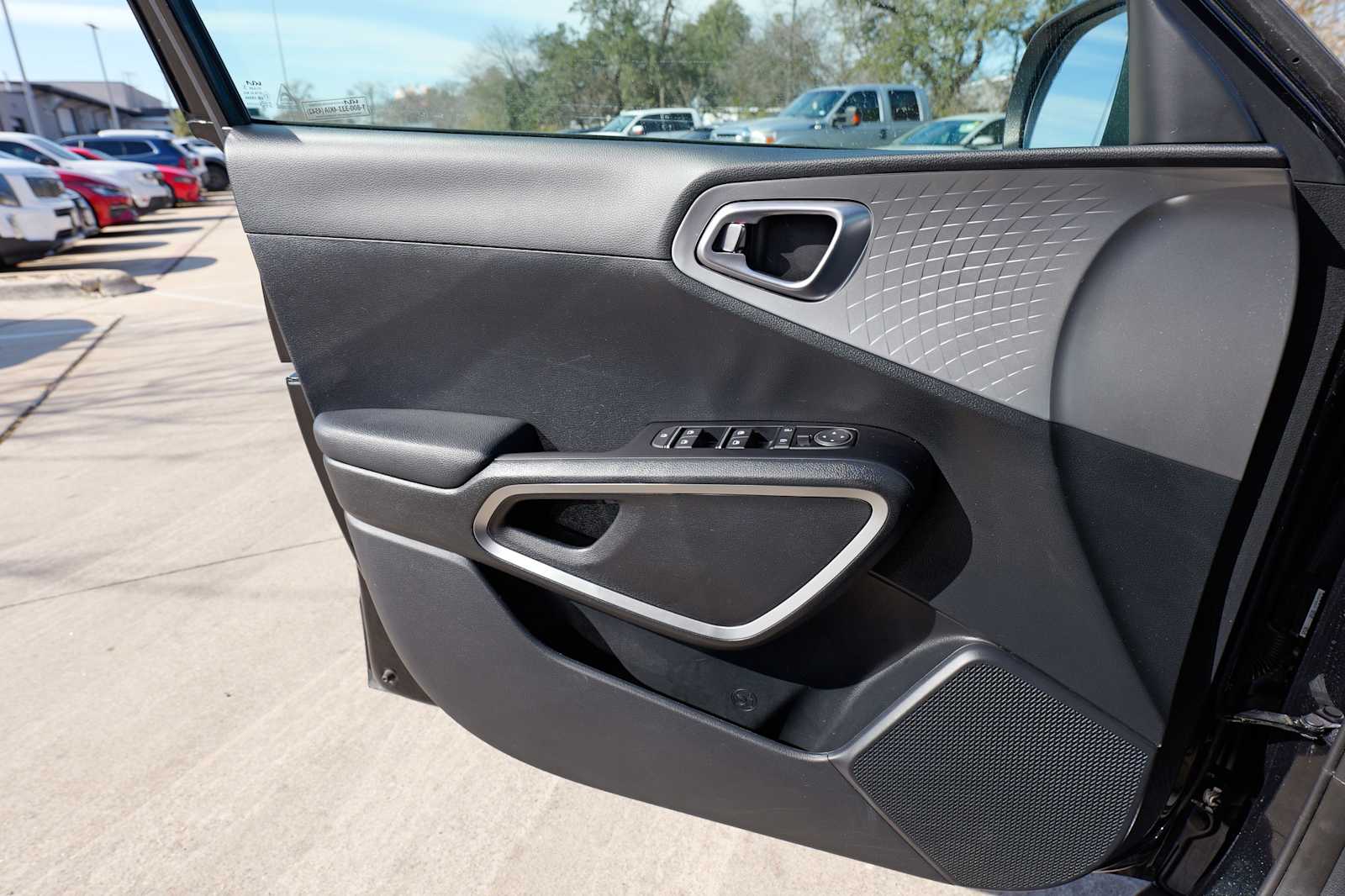 Thumbnail: 2024 Kia Soul - 20