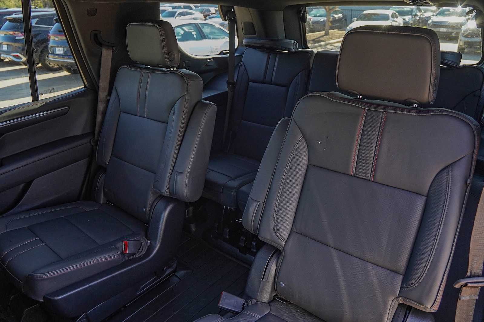 Thumbnail: 2025 Chevrolet Tahoe - 29