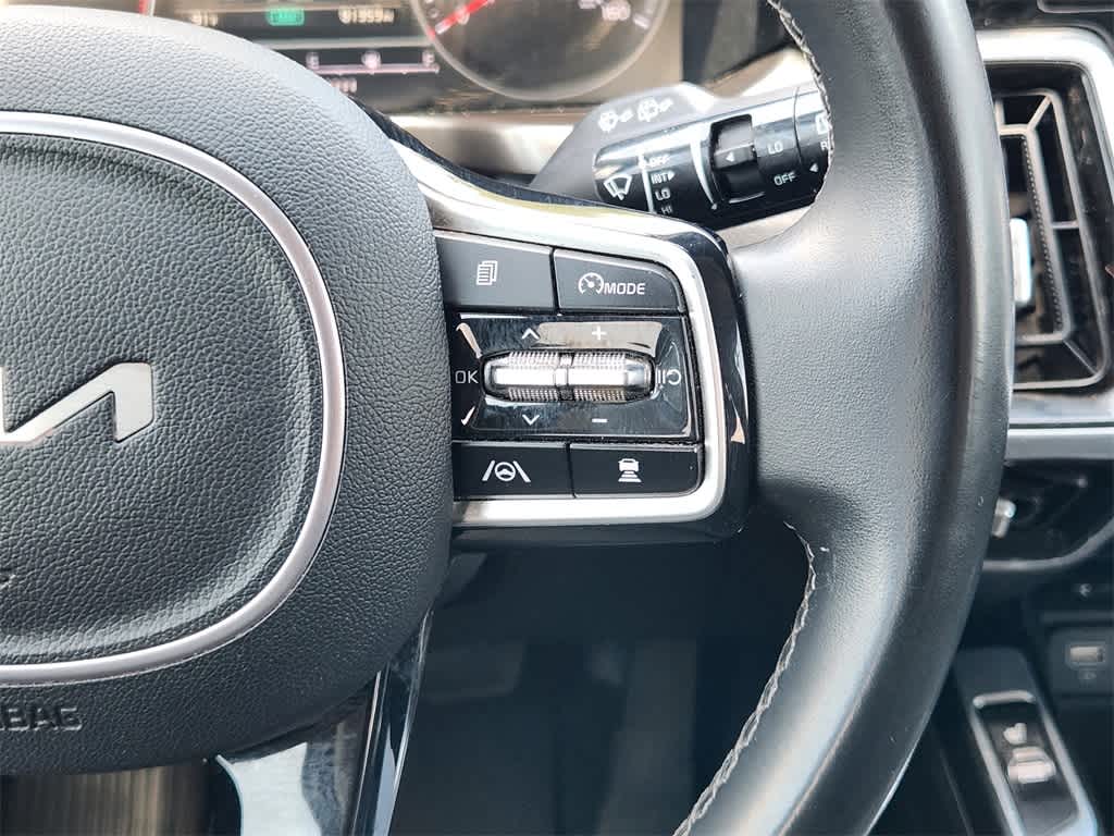 Thumbnail: 2022 Kia Sorento - 29