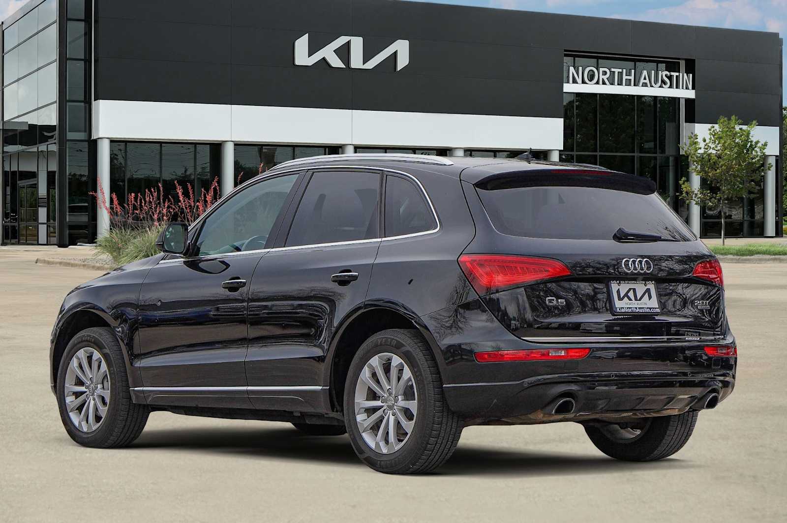 Thumbnail: 2015 Audi Q5 - 5