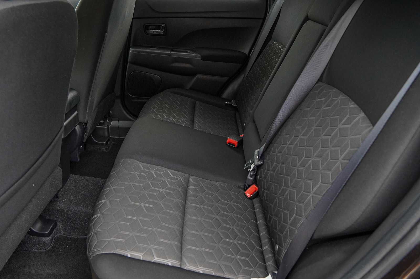 Thumbnail: 2021 Mitsubishi Outlander Sport - 28