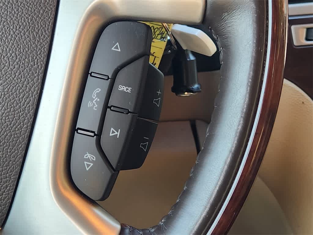 Thumbnail: 2014 Cadillac Escalade - 26