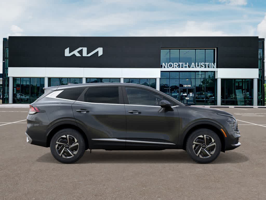 Thumbnail: 2025 Kia Sportage - 7