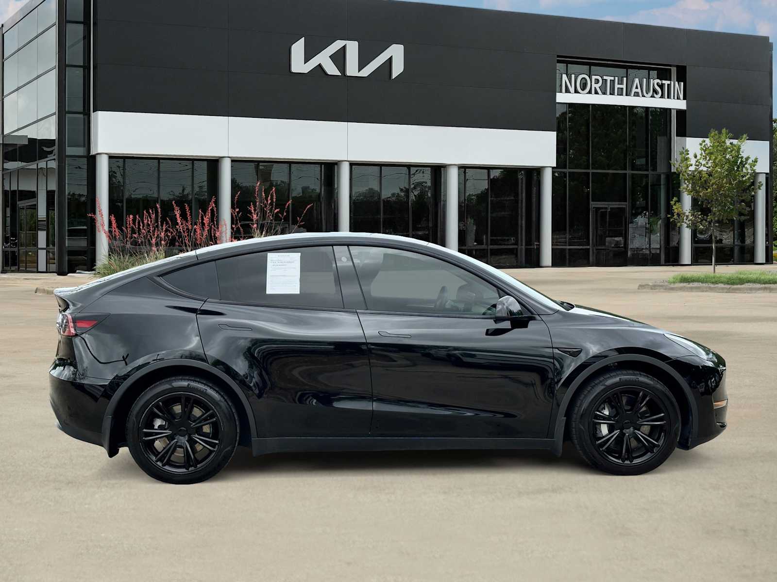 Thumbnail: 2023 Tesla Model Y - 6