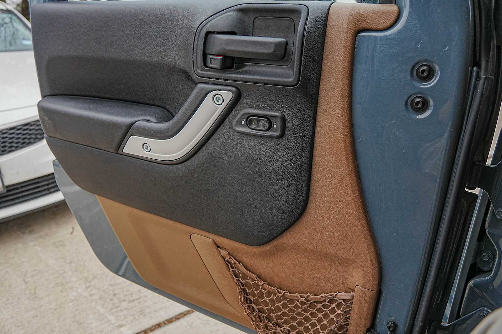 Thumbnail: 2015 Jeep Wrangler - 21