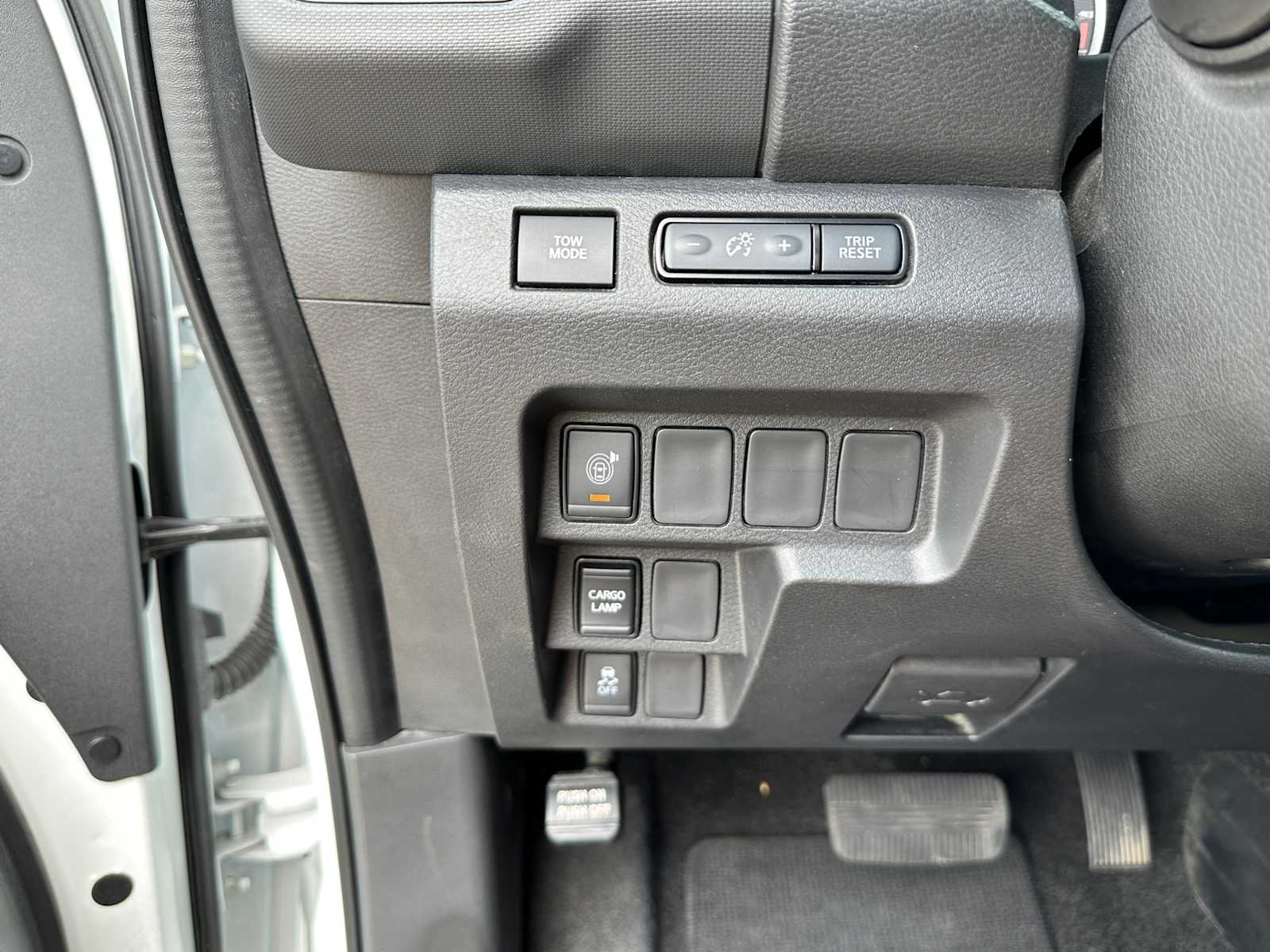 Thumbnail: 2022 Nissan Frontier - 18