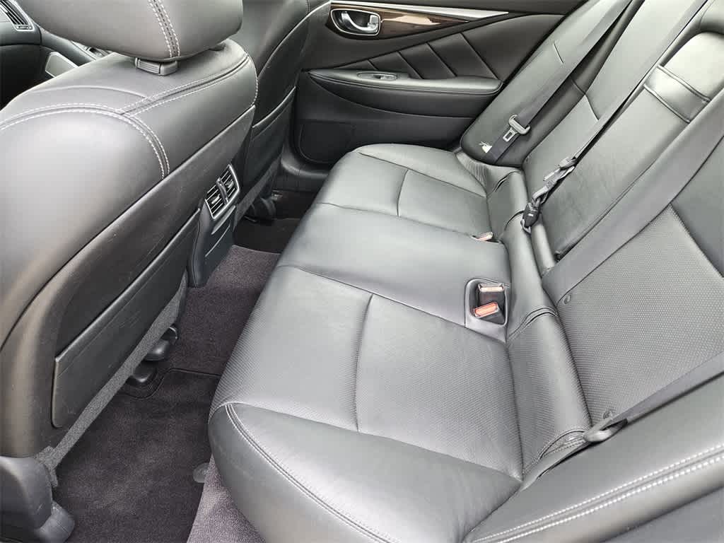 2018 INFINITI Q50 Luxe 29
