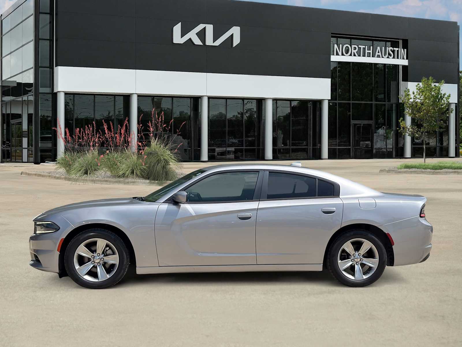 Thumbnail: 2016 Dodge Charger - 6