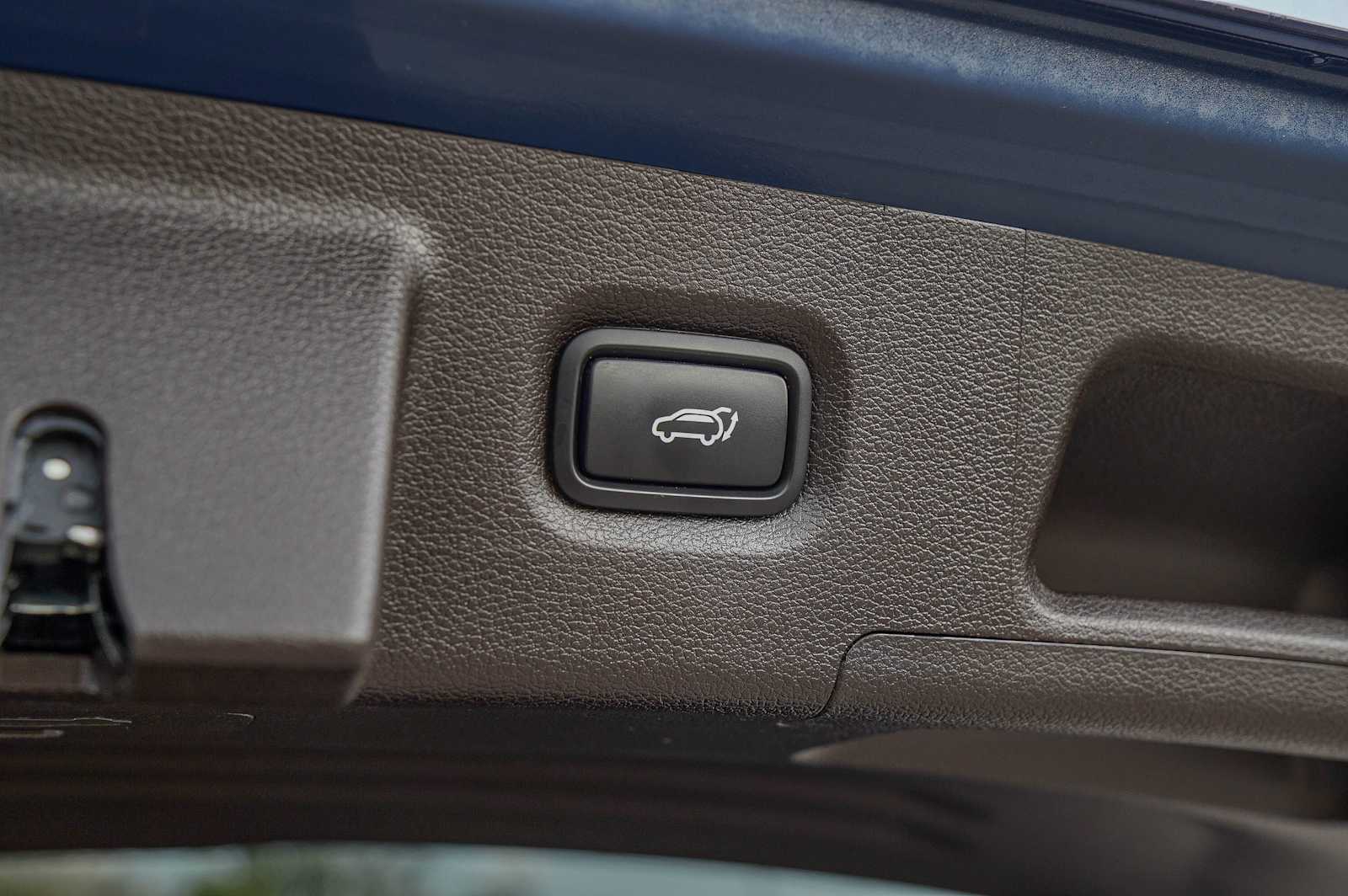 Thumbnail: 2019 Hyundai Santa Fe - 33