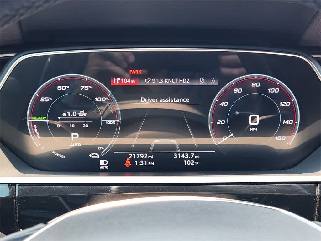 Thumbnail: 2022 Audi e-tron - 17