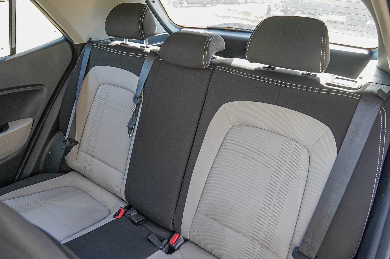 Thumbnail: 2022 Hyundai Venue - 29