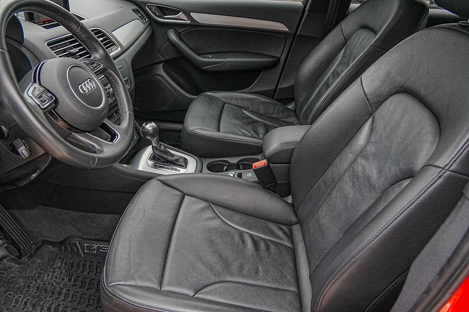 Thumbnail: 2018 Audi Q3 - 10