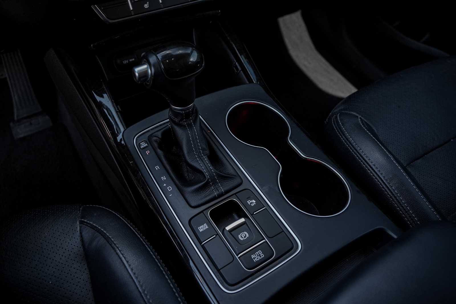 Thumbnail: 2018 Kia Sorento - 21