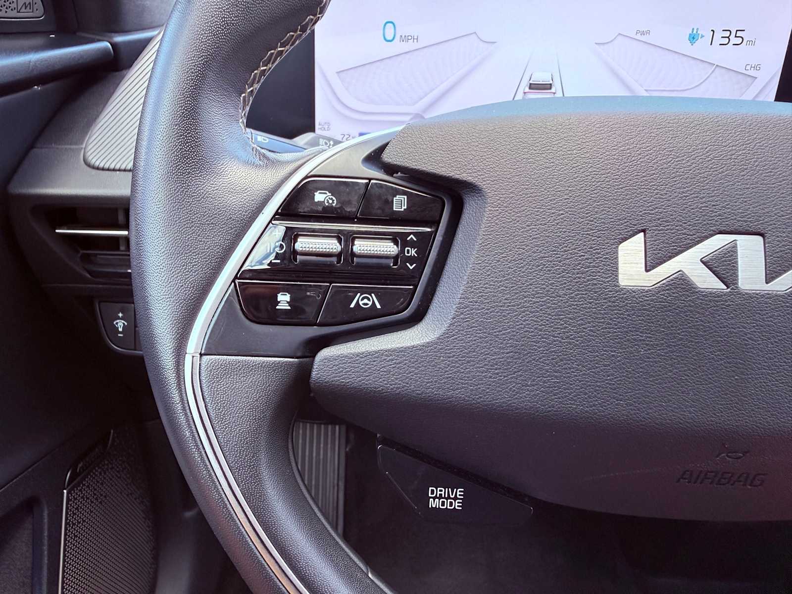 Thumbnail: 2024 Kia EV6 - 15