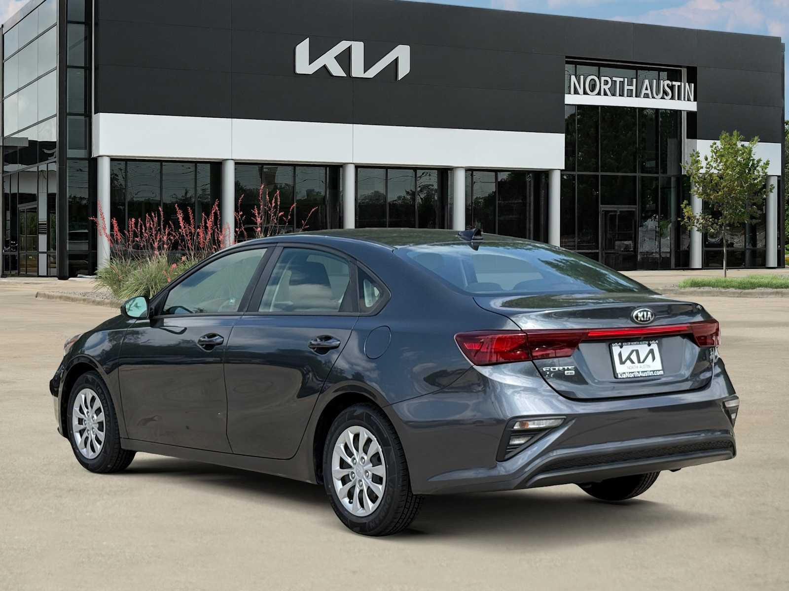 Thumbnail: 2019 Kia Forte - 6