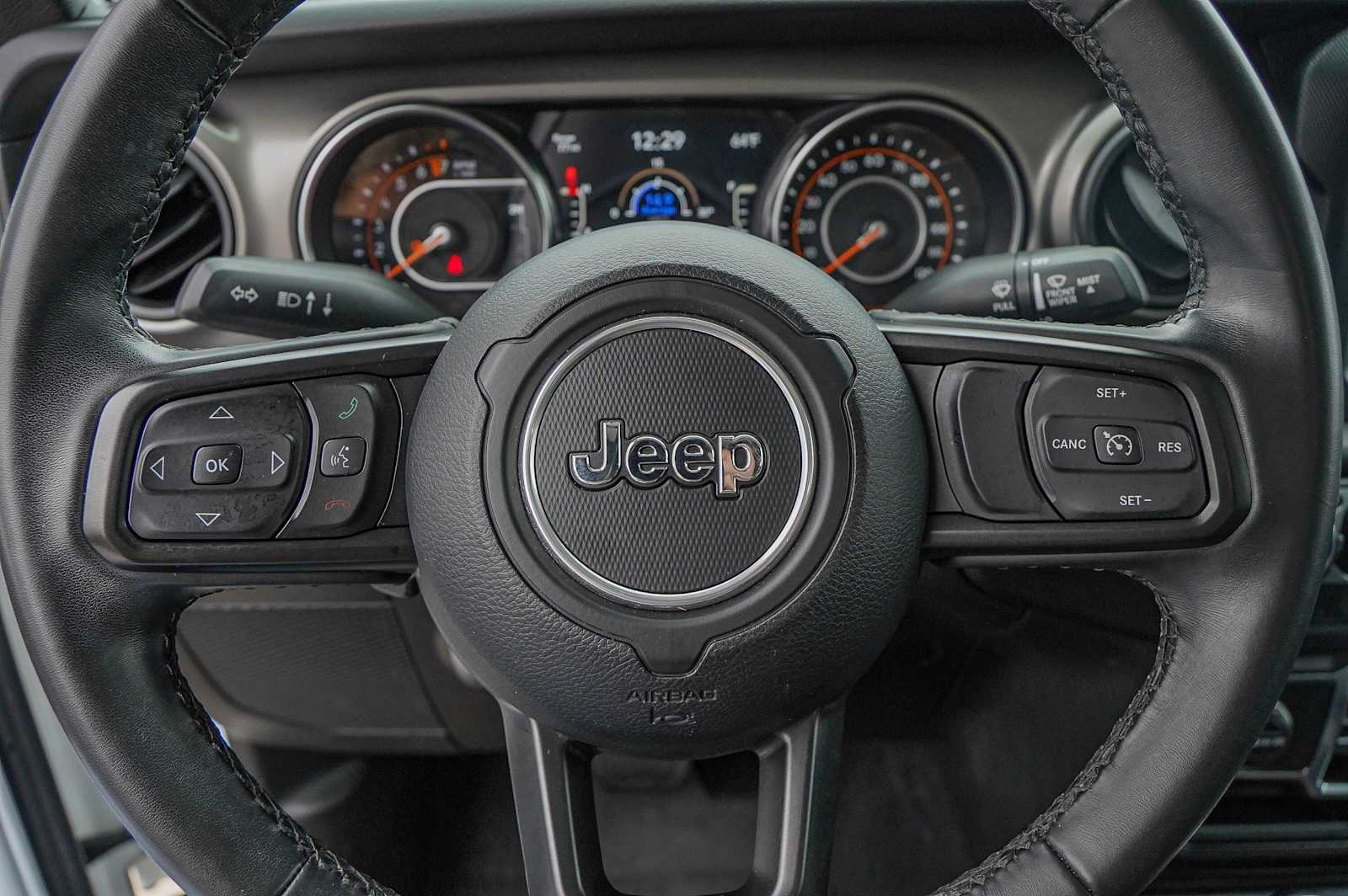 Thumbnail: 2022 Jeep Gladiator - 12
